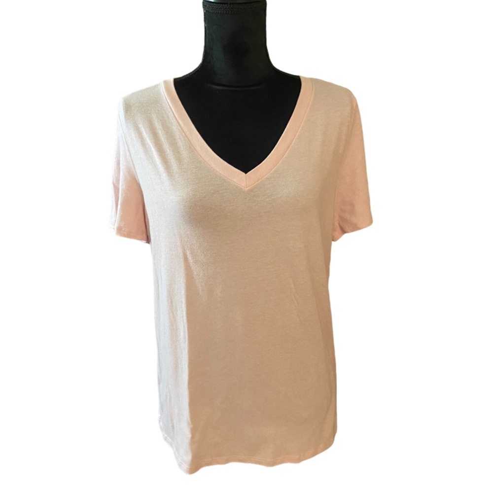 Victoria’s Secret PINK V-Neck Tee